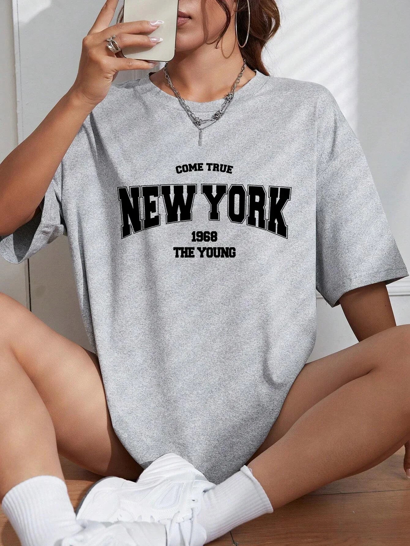 1968 New York Oversized Women’s T-Shirt – Casual Street Style    FREE SHIPPING WORLDWIDE