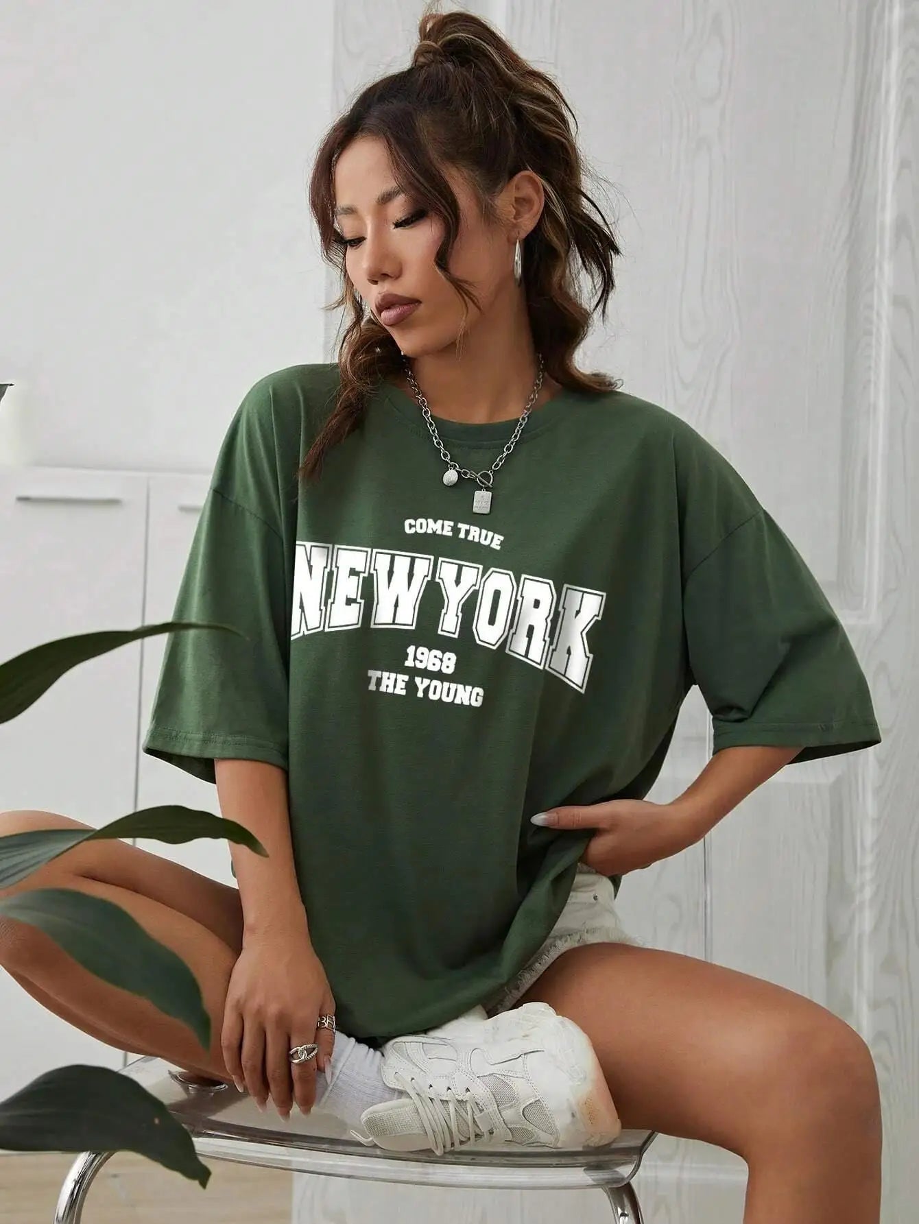 1968 New York Oversized Women’s T-Shirt – Casual Street Style    FREE SHIPPING WORLDWIDE